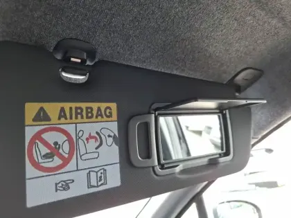 Photo 85 Renault Captur  E-Tech full hybrid 145 ch