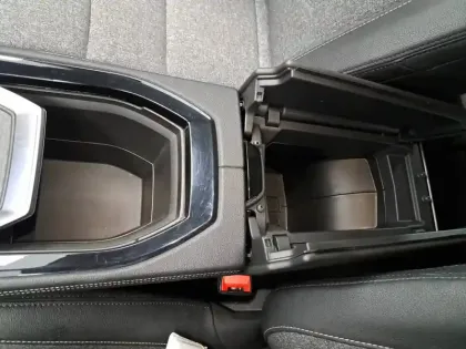 Photo 35 Renault Austral  full hybrid E-Tech 200 ch