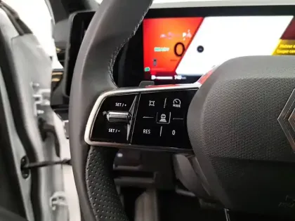 Photo 31 Renault Austral  full hybrid E-Tech 200 ch