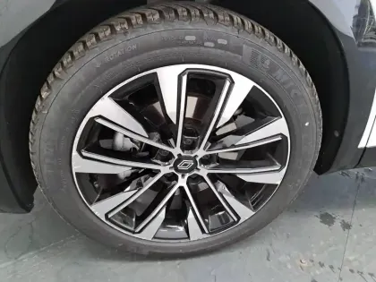 Photo 16 Renault Austral  full hybrid E-Tech 200 ch