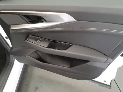 Photo 25 Renault Austral  full hybrid E-Tech 200 ch