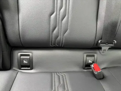 Photo 37 Nissan Juke  Hybrid 143