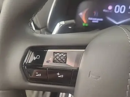 Photo 21 DS DS 7  BlueHDi 130 EAT8