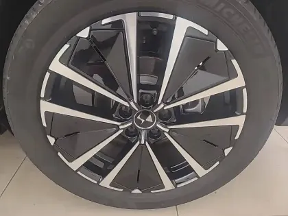 Photo 12 DS DS 7  BlueHDi 130 EAT8