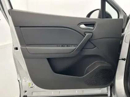 Photo 38 Renault Captur  Blue dCi 95