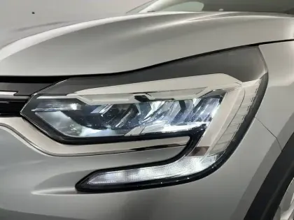 Photo 28 Renault Captur  Blue dCi 95