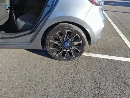 Photo 10 Renault Clio  E-Tech full hybrid 145 ch GSR2