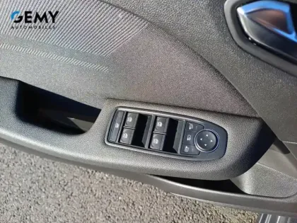 Photo 14 Renault Clio  E-Tech full hybrid 145 ch GSR2