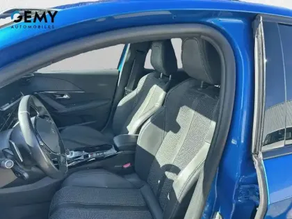 Photo 8 Peugeot 208 Gén. II Ph1 NG GT 5