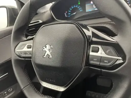 Photo 36 Peugeot 208  Electrique 50 kWh 136ch