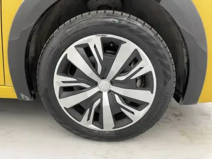 Photo 25 Peugeot 208  Electrique 50 kWh 136ch