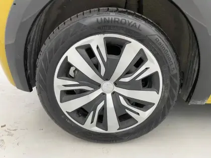 Photo 26 Peugeot 208  Electrique 50 kWh 136ch