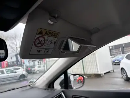 Photo 73 Renault Captur  E-Tech 145 - 21