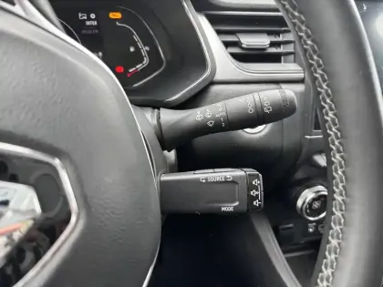 Photo 66 Renault Captur  E-Tech 145 - 21