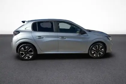 Photo 6 Peugeot 208  Hybrid 110 ch e-DCS6