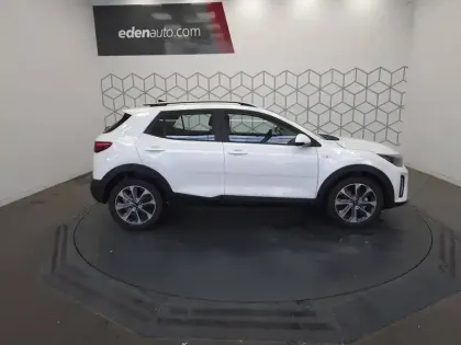 Photo 19 Kia Stonic  1.0 T-GDi 100 ch DCT7