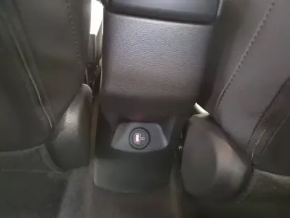 Photo 13 Kia Stonic  1.0 T-GDi 100 ch DCT7