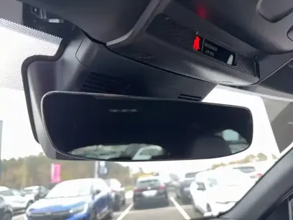 Photo 124 Renault Arkana  E-Tech full hybrid 145 GSR2