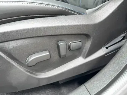 Photo 96 Renault Arkana  E-Tech full hybrid 145 GSR2