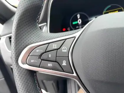 Photo 118 Renault Arkana  E-Tech full hybrid 145 GSR2