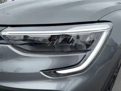 Photo 79 Renault Arkana  E-Tech full hybrid 145 GSR2