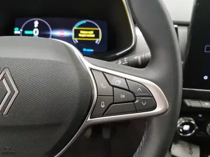 Photo 31 Renault Arkana  E-Tech full hybrid 145 GSR2