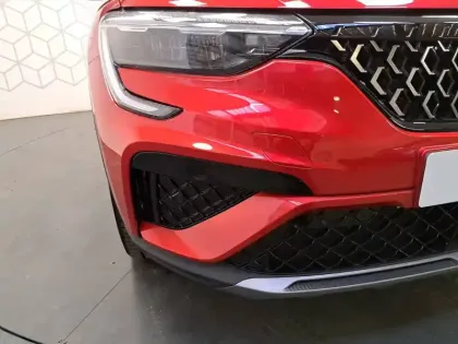 Photo 8 Renault Arkana  E-Tech full hybrid 145 GSR2