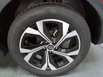 Photo 17 Renault Arkana  E-Tech full hybrid 145 GSR2