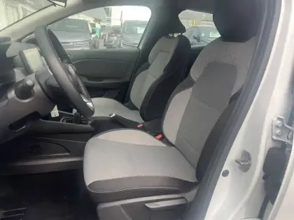 Photo 29 Renault Clio  SOCIETE BLUE DCI 100 hc GSR2