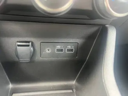 Photo 22 Renault Clio  SOCIETE BLUE DCI 100 hc GSR2