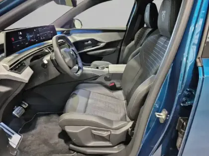 Photo 10 Peugeot 3008  Hybrid 145 e-DCS6