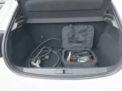 Photo 5 Peugeot 208  Electrique 50 kWh 136ch