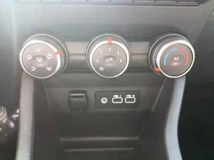 Photo 8 Renault Clio  Blue dCi 100 ch GSR2