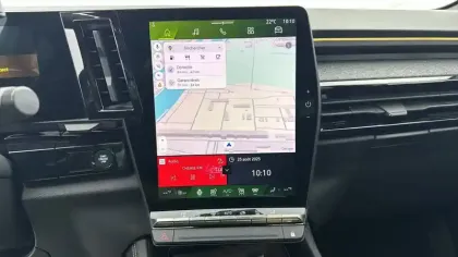 Photo 43 Renault Rafale  E-Tech full hybrid 200