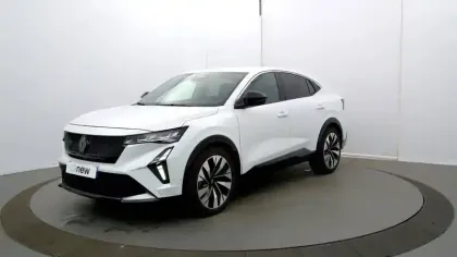 Photo 14 Renault Rafale  E-Tech full hybrid 200