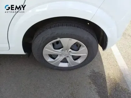 Photo 10 Dacia Sandero  SCe 65