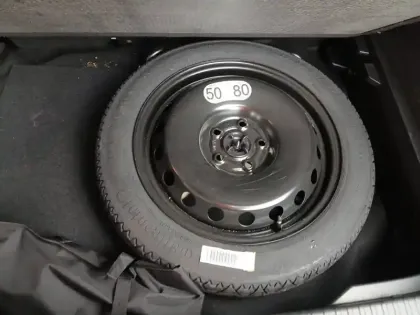 Photo 13 Renault Captur  E-Tech full hybrid 145 ch