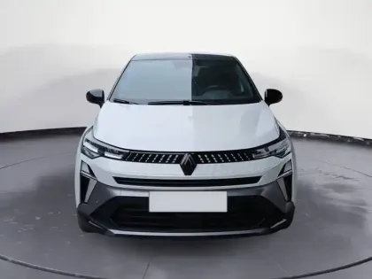 Photo 8 Renault Captur  E-Tech full hybrid 145 ch