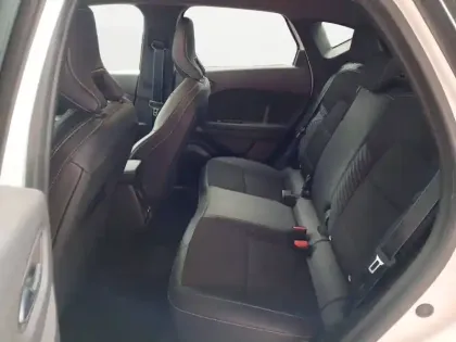 Photo 11 Renault Captur  E-Tech full hybrid 145 ch