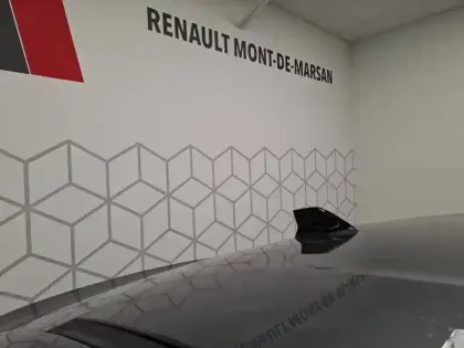 Photo 34 Renault Arkana  E-Tech full hybrid 145 GSR2