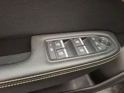 Photo 29 Renault Arkana  E-Tech full hybrid 145 GSR2