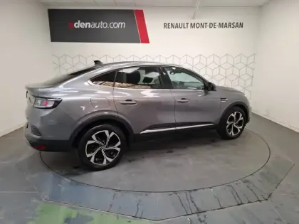 Photo 9 Renault Arkana  E-Tech full hybrid 145 GSR2
