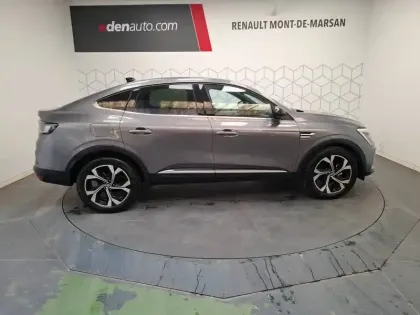 Photo 11 Renault Arkana  E-Tech full hybrid 145 GSR2