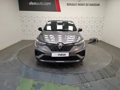 Photo 14 Renault Arkana  E-Tech full hybrid 145 GSR2