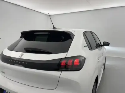 Photo 104 Peugeot 208 Gén. II Ph1 NG Style 5