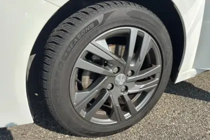 Photo 60 Peugeot 208 Gén. II Ph1 NG Style 5