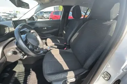 Photo 116 Peugeot 208  PureTech 75 S&S BVM5