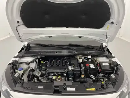 Photo 147 Peugeot 208  PureTech 75 S&S BVM5