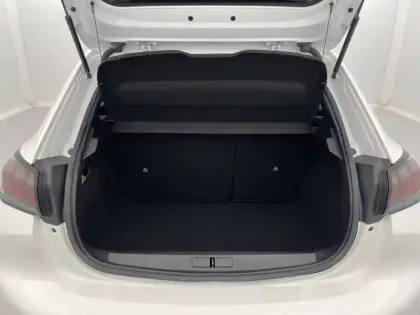 Photo 139 Peugeot 208  PureTech 75 S&S BVM5