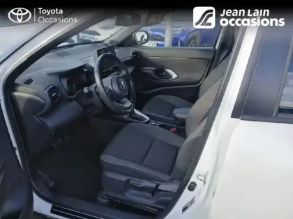 Photo 10 Toyota Yaris  Cross Hybride 116h AWD-i